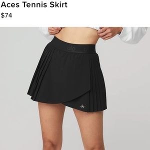 Alo Yoga Aces Tennis Skirt in Black
